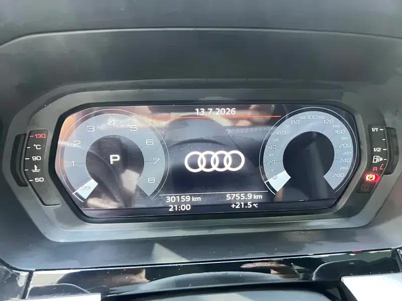 Audi A3 2023 Facelift Sportback 35 TFSI Fashion Sporty Model — миниатюра 10