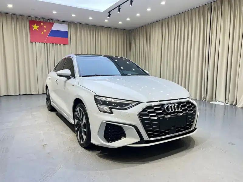 Audi A3 2023 Facelift A3L Limousine 35 TFSI Sporty Edition — миниатюра 3