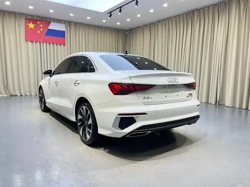 Audi A3 2023 Facelift A3L Limousine 35 TFSI Sporty Edition — миниатюра 4