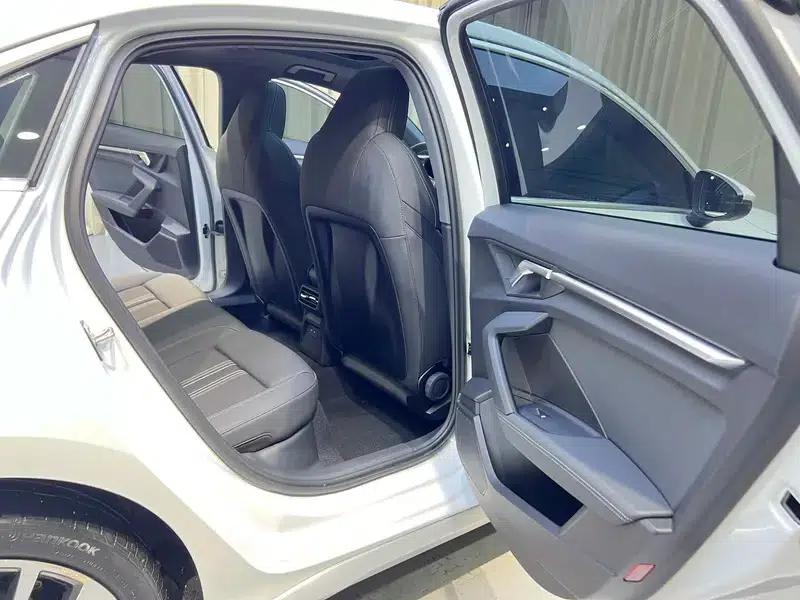 Audi A3 2023 Facelift A3L Limousine 35 TFSI Sporty Edition — миниатюра 7