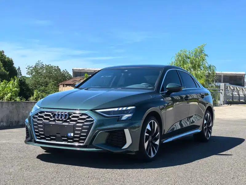 Audi A3 2023 Facelift A3L Limousine 35 TFSI Sporty Edition — миниатюра 1