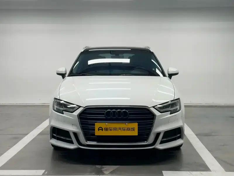 Audi A3 2018 30th Anniversary Edition Sportback 35 TFSI — миниатюра 2