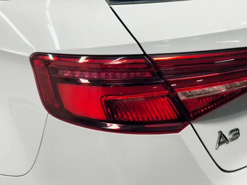 Audi A3 2018 30th Anniversary Edition Sportback 35 TFSI — миниатюра 13