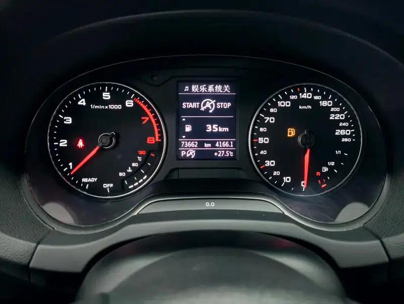 Audi A3 2018 30th Anniversary Edition Sportback 35 TFSI — миниатюра 15