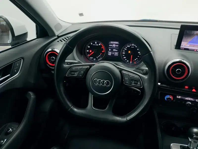 Audi A3 2018 30th Anniversary Edition Sportback 35 TFSI — миниатюра 16