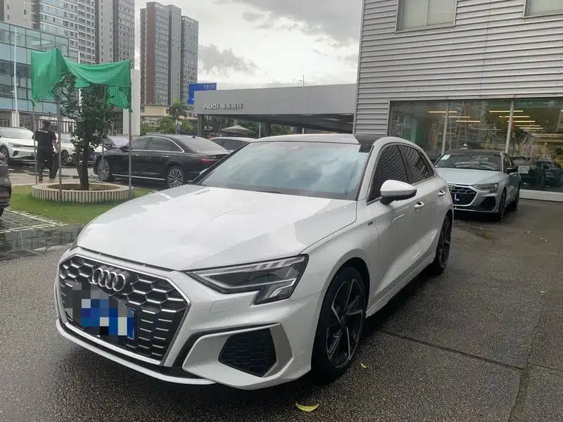 Audi A3 2023 Sportback 35 TFSI Fashion Sport — миниатюра 1