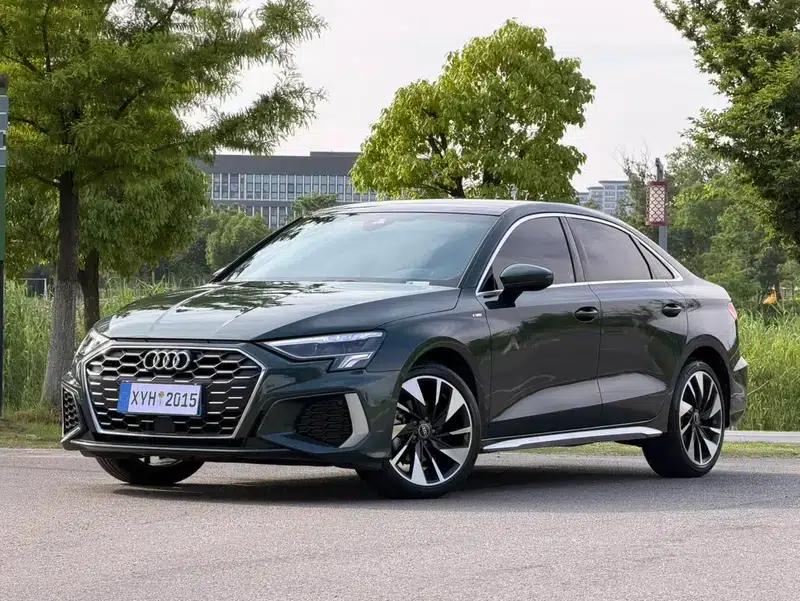 2024 Audi A3 A3L Limousine 35 TFSI Fashion Sport — миниатюра 1