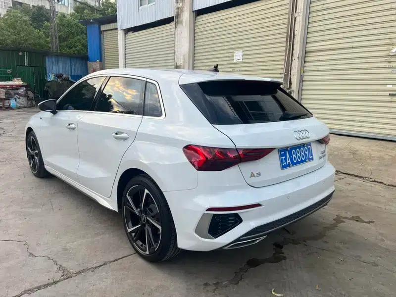 Audi A3 2024 Sportback 35 TFSI Progressive Elegance — миниатюра 5