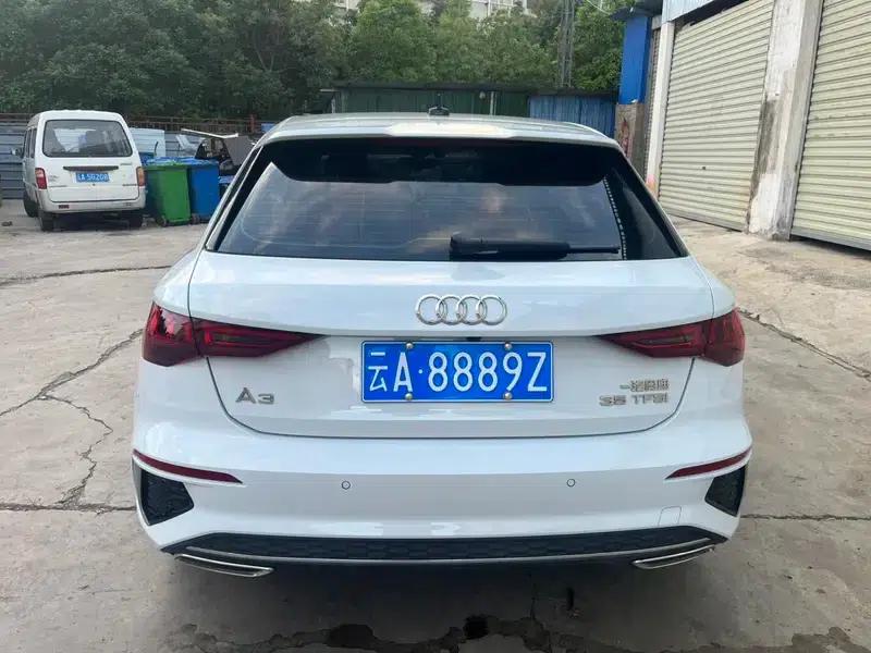 Audi A3 2024 Sportback 35 TFSI Progressive Elegance — миниатюра 6