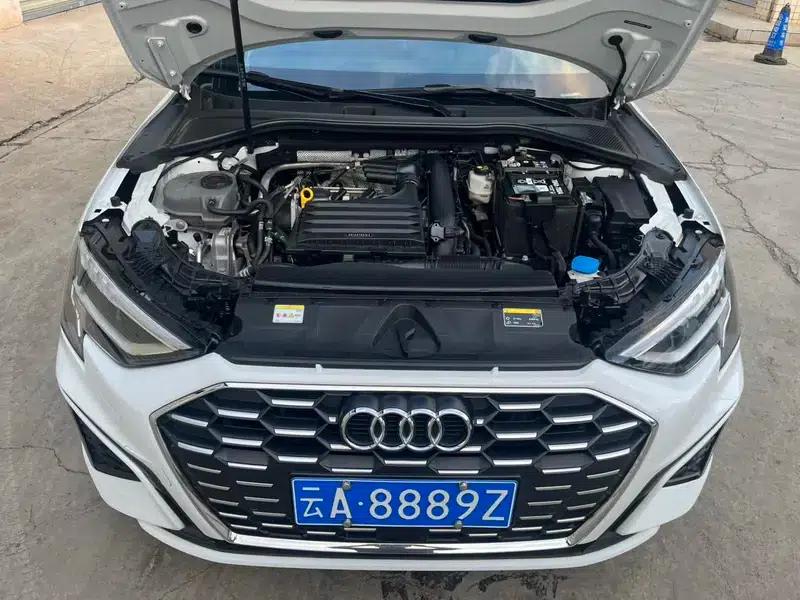 Audi A3 2024 Sportback 35 TFSI Progressive Elegance — миниатюра 8