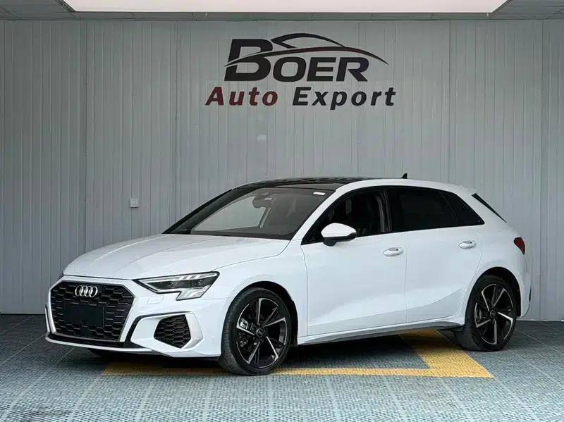 Audi A3 2022 Sportback 35 TFSI Fashion Sport — миниатюра 1