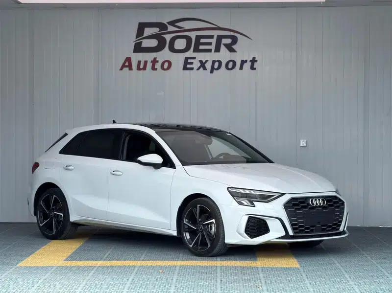Audi A3 2022 Sportback 35 TFSI Fashion Sport — миниатюра 3