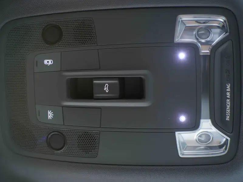 Audi A3 2023 Sportback 35 TFSI Fashion Sport — миниатюра 23