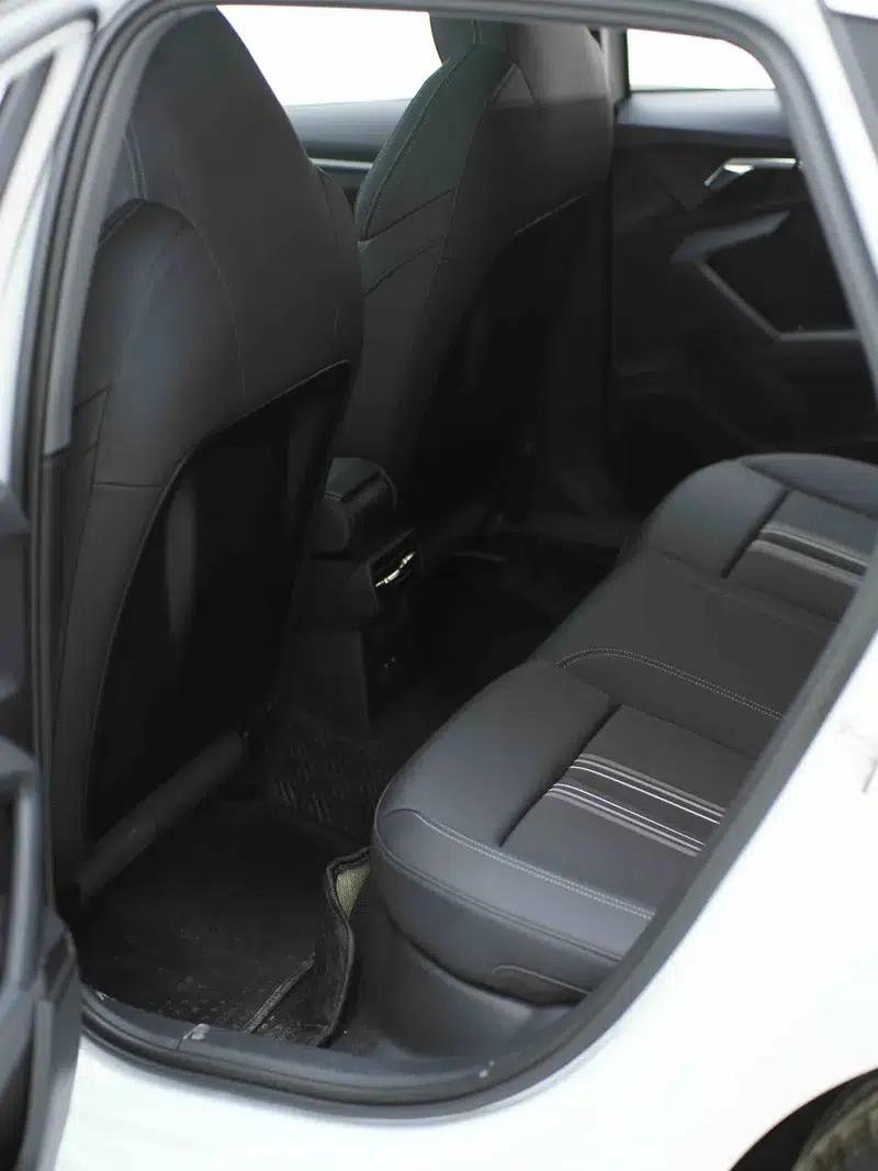 Audi A3 2023 Sportback 35 TFSI Fashion Sport — миниатюра 25