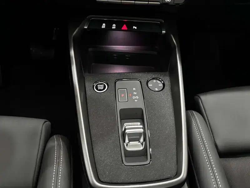 2024 Audi A3 A3L Limousine 35 TFSI Fashion Sport — миниатюра 23