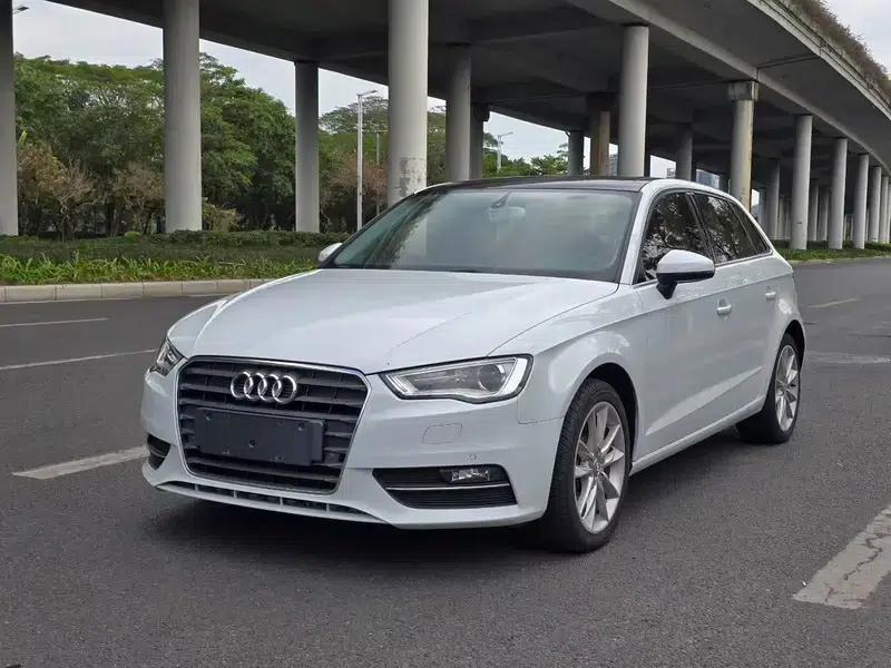 Audi A3 2015 Sportback 35 TFSI Millionth Anniversary Comfort Edition — миниатюра 1