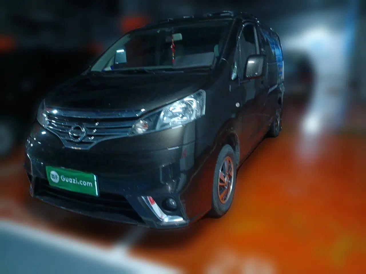 Nissan NV200 2018 1.6L CVT Luxury Model — миниатюра 1
