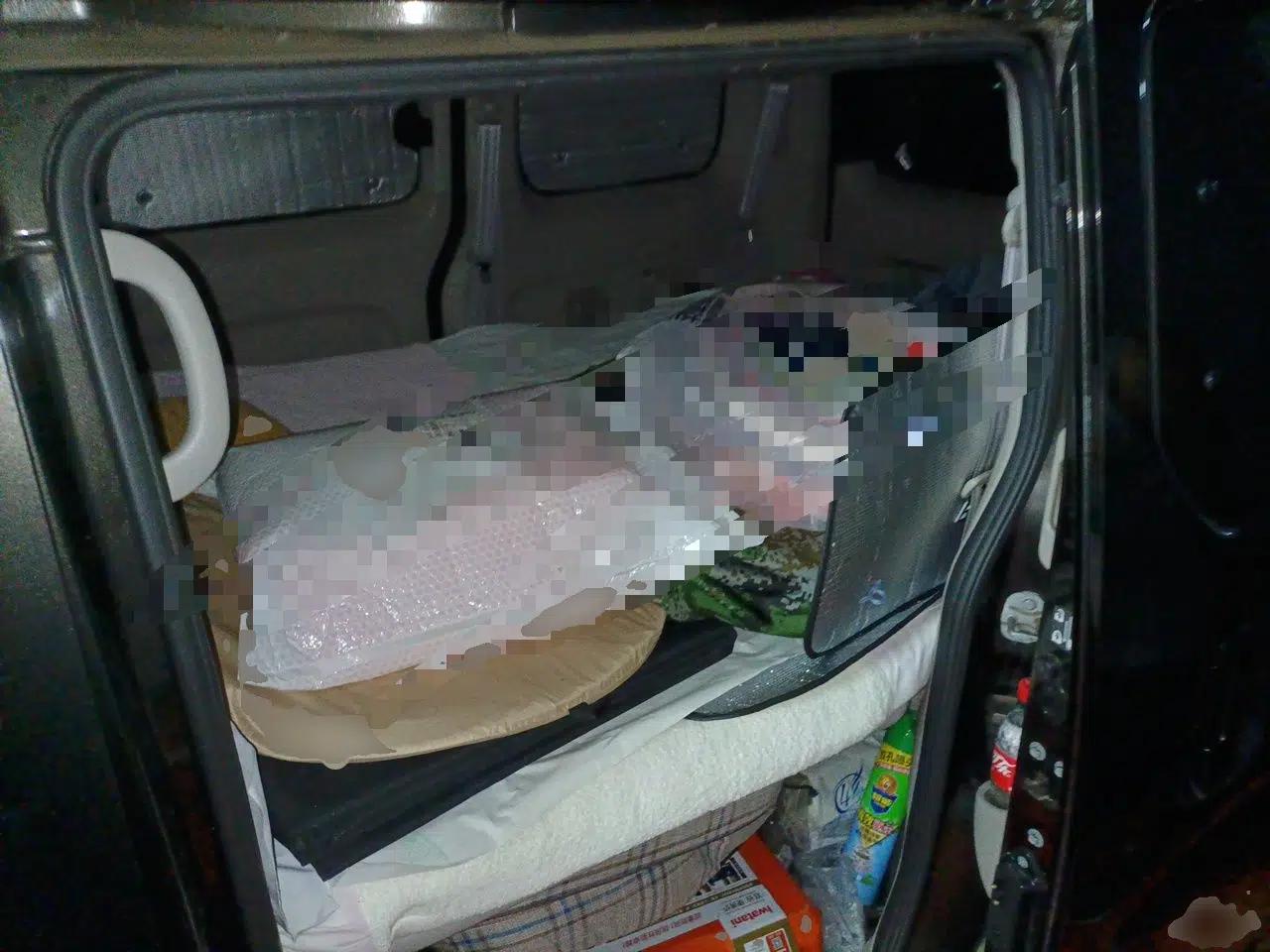 Nissan NV200 2018 1.6L CVT Luxury Model — миниатюра 14