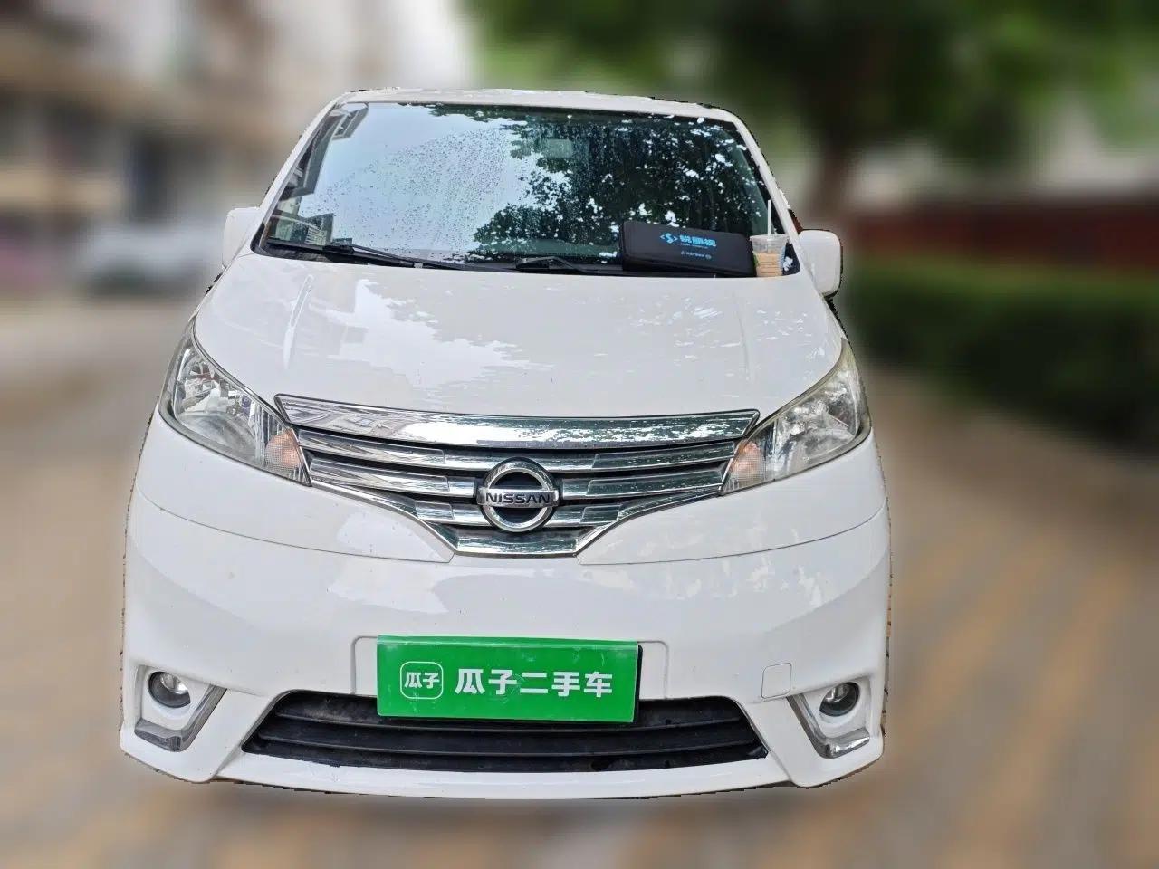 Nissan NV200 2018 1.6L CVT Luxury Model — миниатюра 2