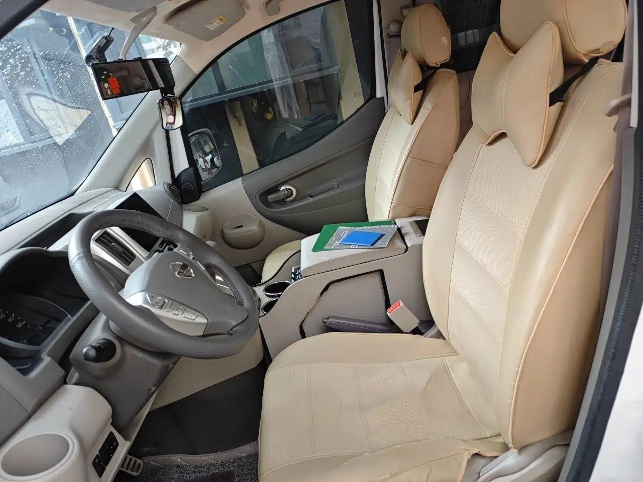 Nissan NV200 2018 1.6L CVT Luxury Model — миниатюра 15