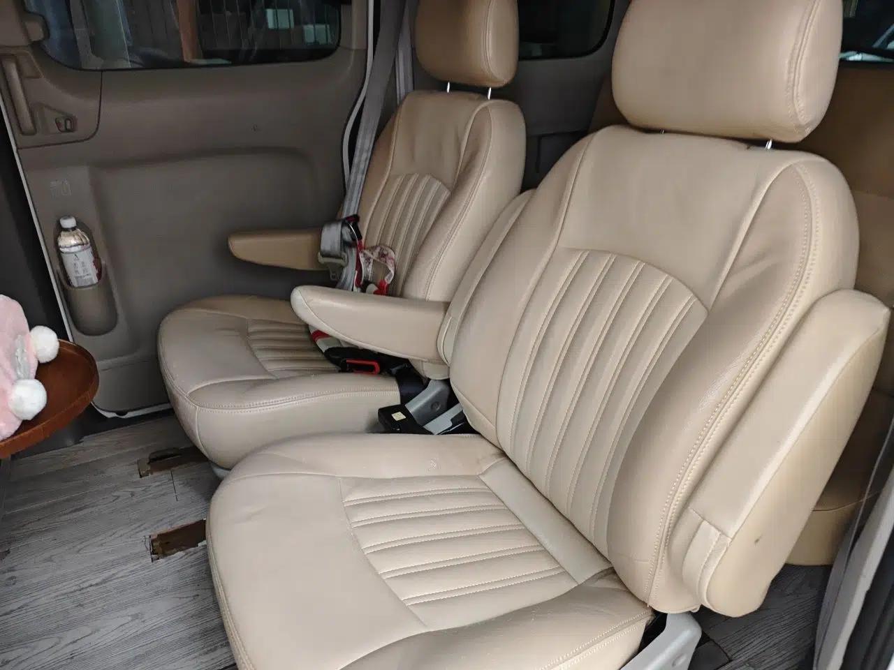 Nissan NV200 2018 1.6L CVT Luxury Model — миниатюра 17