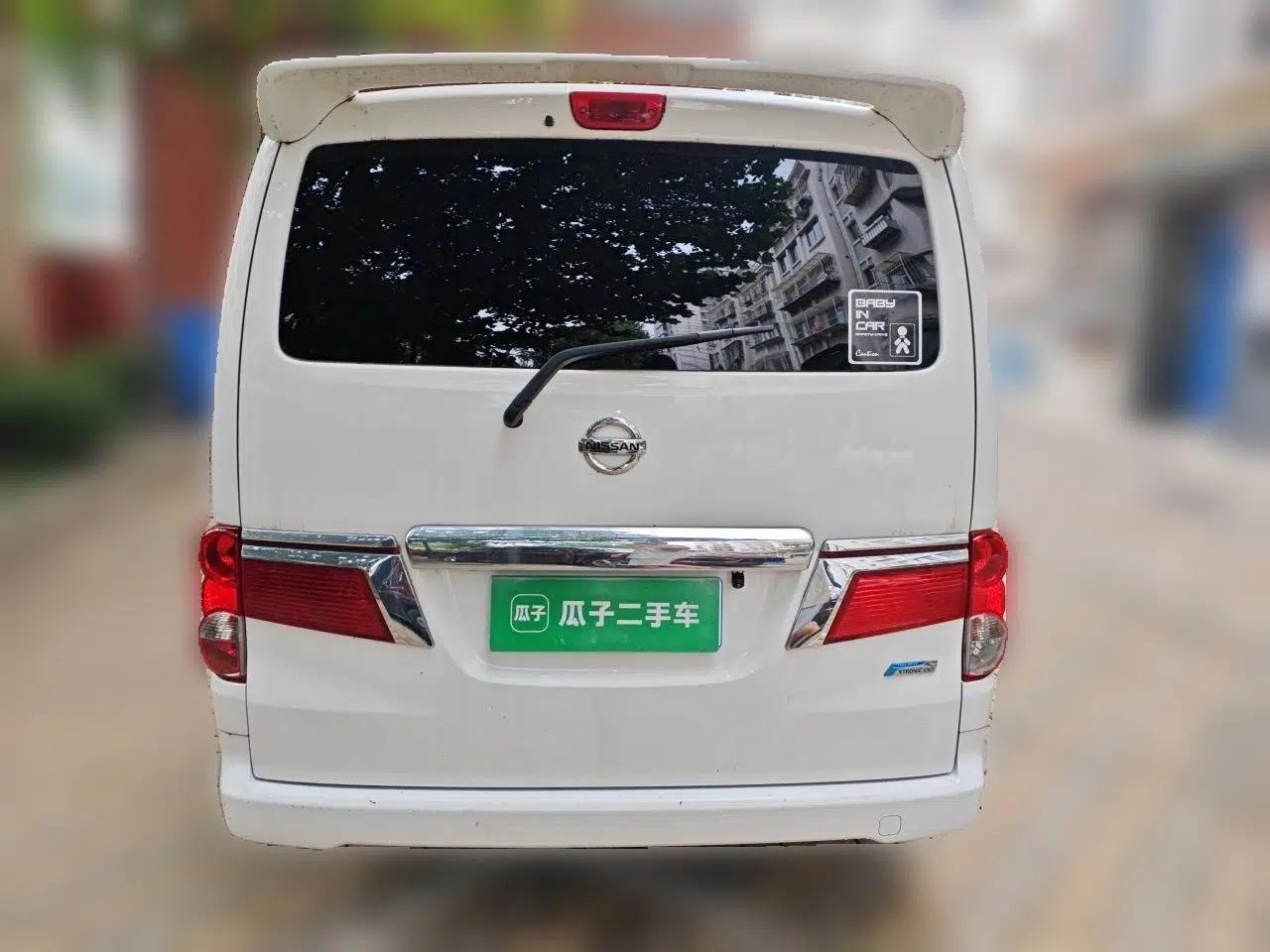 Nissan NV200 2018 1.6L CVT Luxury Model — миниатюра 5