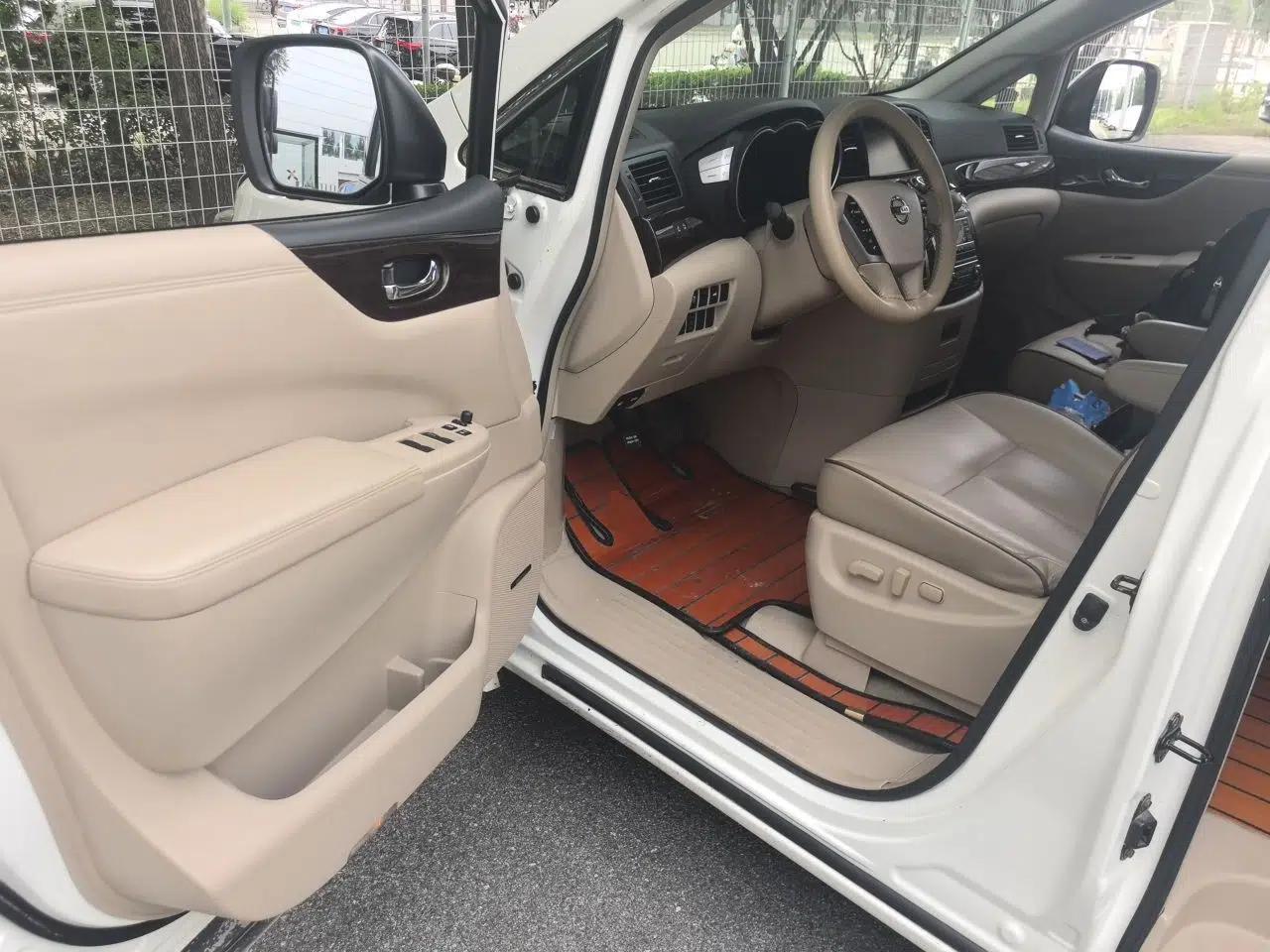 Nissan Quest 2015 3.5L SL — миниатюра 16
