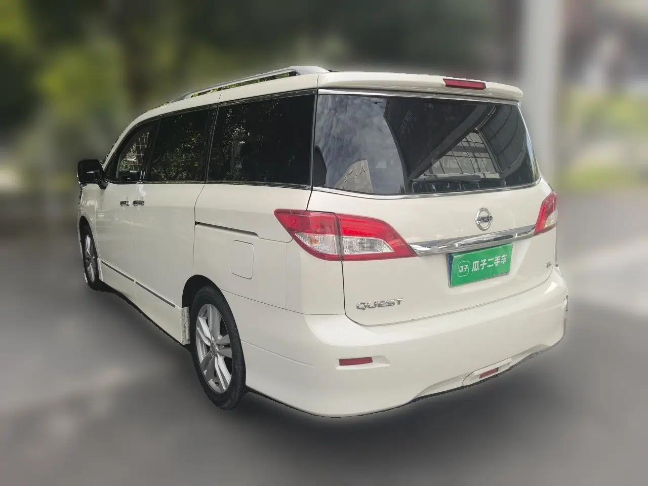 Nissan Quest 2015 3.5L SL — миниатюра 4