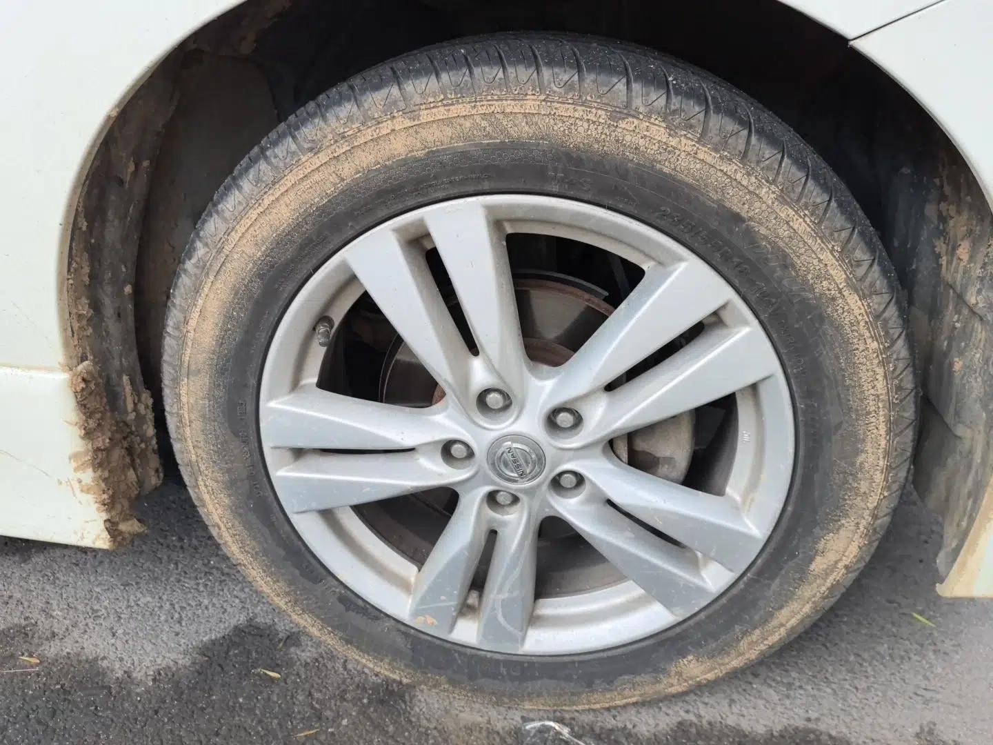 Nissan Quest 2015 3.5L SL — миниатюра 8