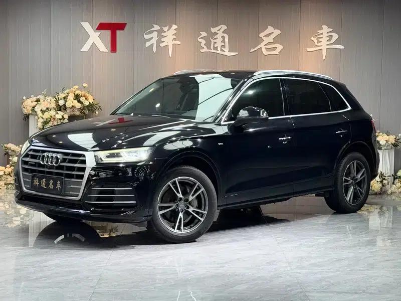 Audi Q5L 2018 40 TFSI Luxury Fashion Edition (National V Emission Standard) — миниатюра 1