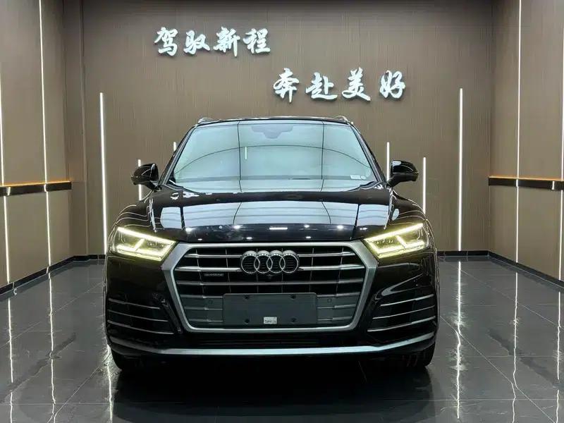 Audi Q5L 2020 40 TFSI Luxury Fashion Edition — миниатюра 2