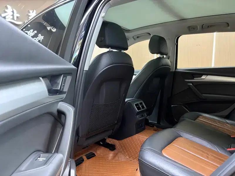 Audi Q5L 2020 40 TFSI Luxury Fashion Edition — миниатюра 9