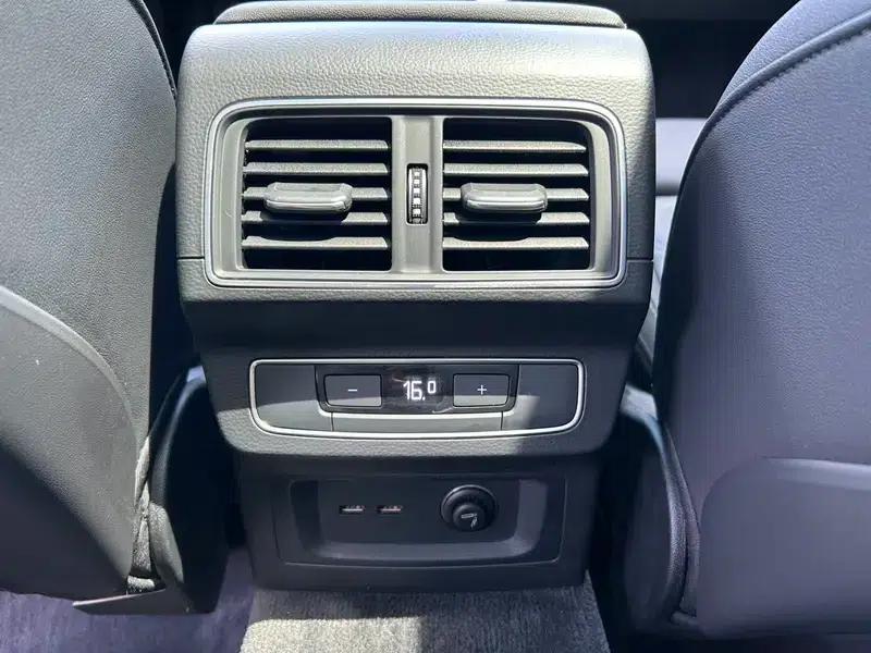 Audi Q5L 2022 Facelift 45T Luxury Elegance — миниатюра 5
