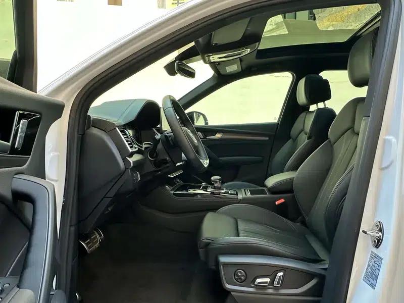 Audi Q5L 2025 quattro 45th Anniversary Edition 40TFSI Luxury Dynamic — миниатюра 14