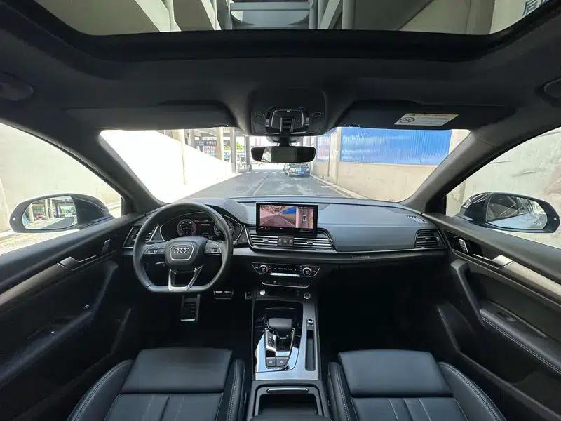 Audi Q5L 2025 quattro 45th Anniversary Edition 40TFSI Luxury Dynamic — миниатюра 9