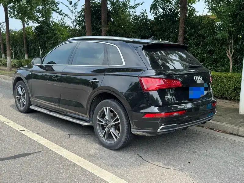 Audi Q5L 2020 Facelift 40 TFSI Luxury Fashion Edition — миниатюра 3