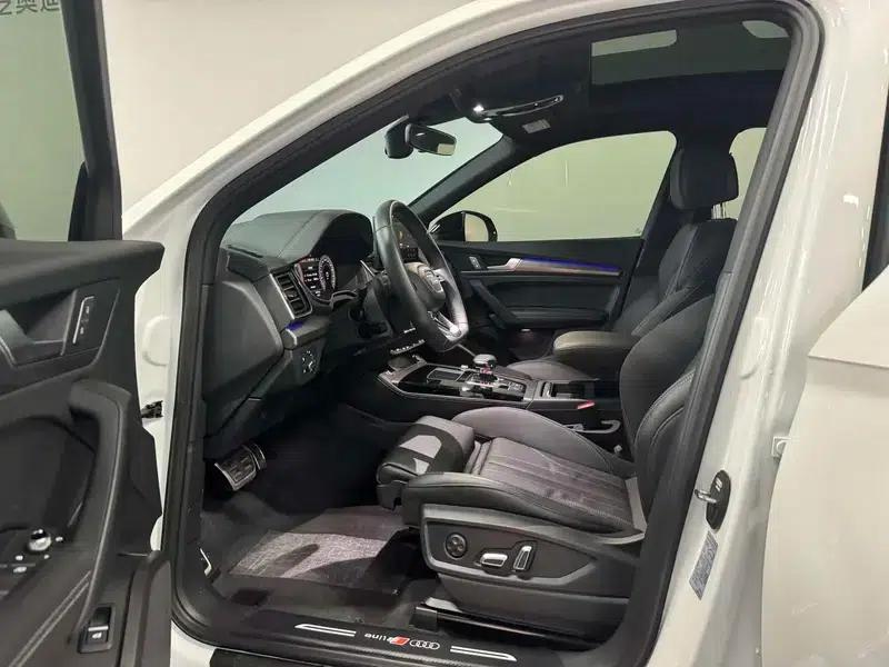 Audi Q5L 2023 40T Luxury Dynamic — миниатюра 16