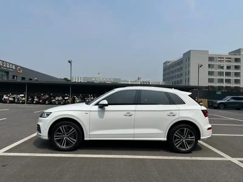 Audi Q5L 2020 45 TFSI Premium Sport — миниатюра 4