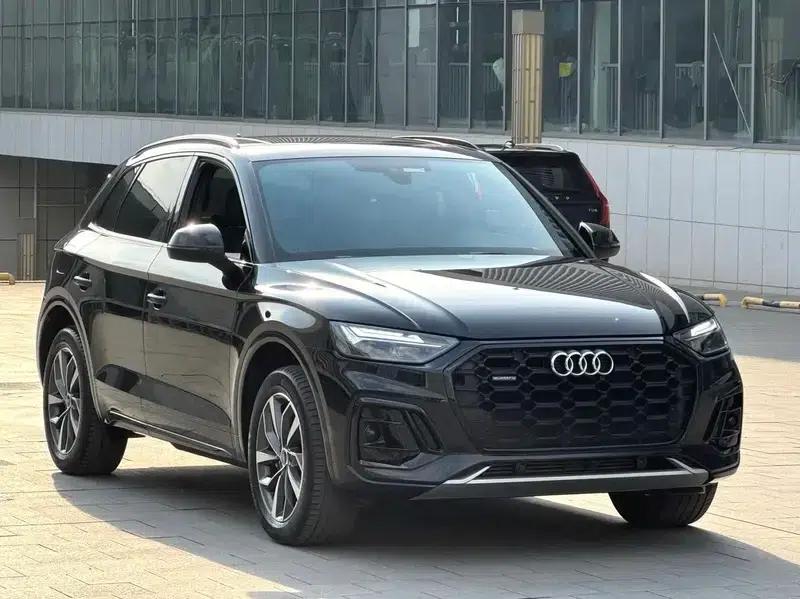 Audi Q5L 2023 40T Luxury Dynamic — миниатюра 3