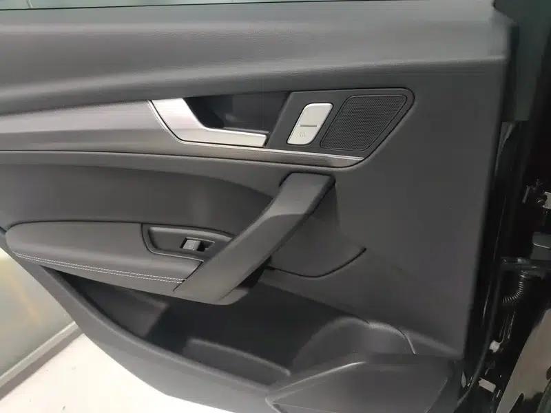 Audi Q5L 2023 40T Luxury Dynamic — миниатюра 5