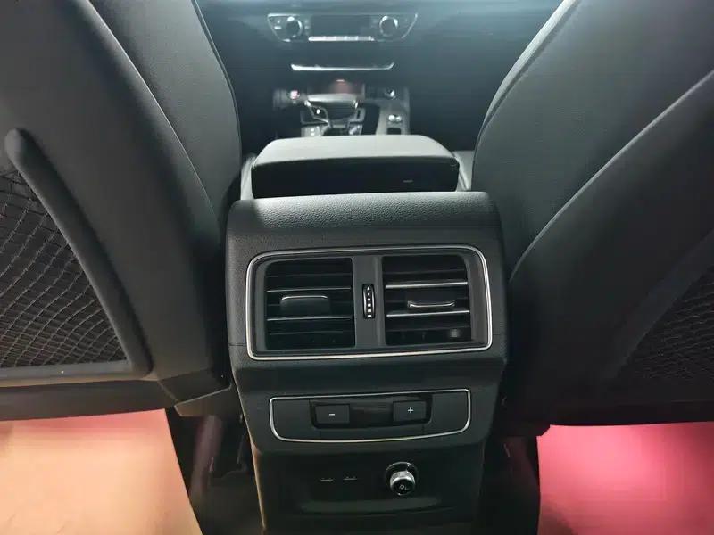 Audi Q5L 2023 40T Luxury Dynamic — миниатюра 8