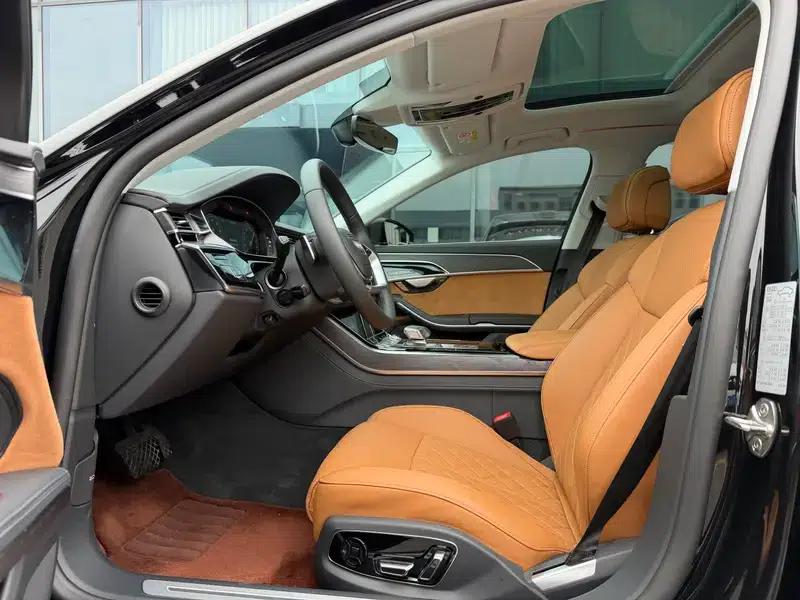 2025 Audi A8 A8L 50 TFSI quattro Premium Edition — миниатюра 11