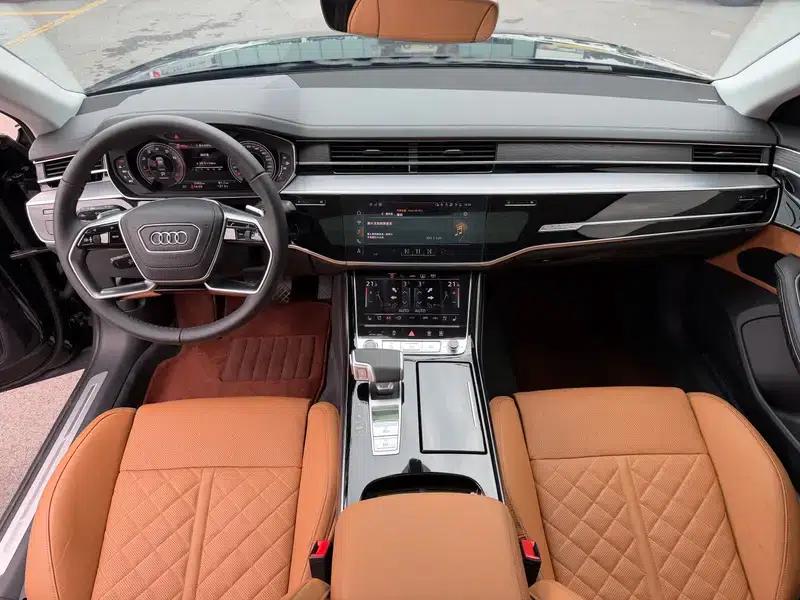 2025 Audi A8 A8L 50 TFSI quattro Premium Edition — миниатюра 10
