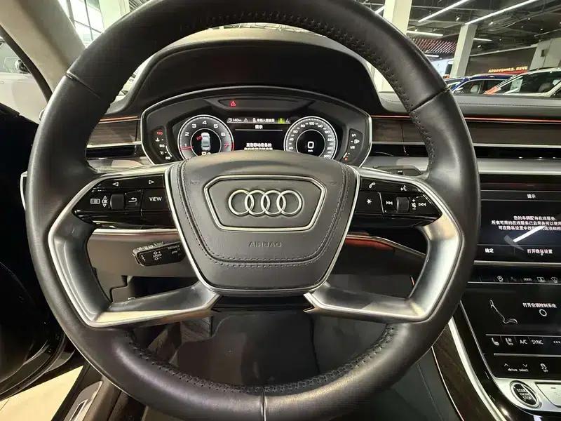 2021 Audi A8 A8L 60 TFSI quattro Premium — миниатюра 24