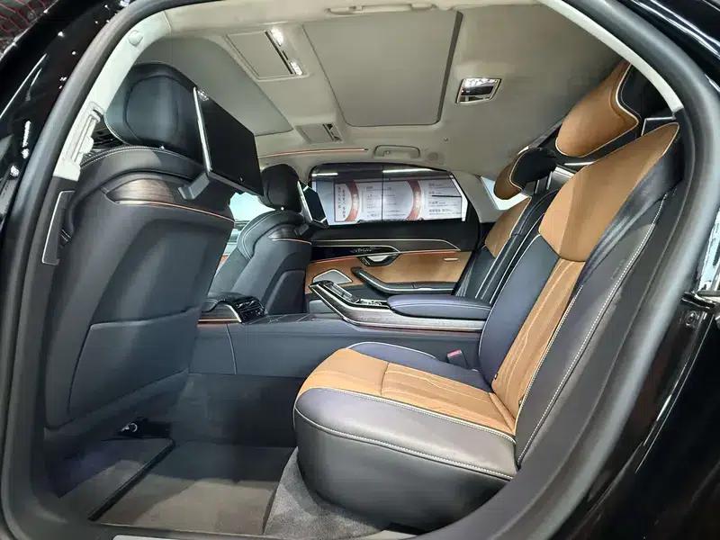 2021 Audi A8 A8L 60 TFSI quattro Premium — миниатюра 30