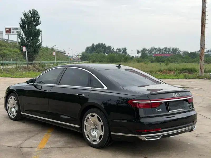 2021 Audi A8 A8L 50 TFSI quattro Comfort — миниатюра 4