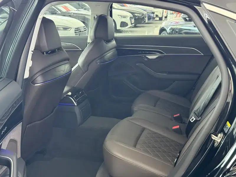 2021 Audi A8 A8L 50 TFSI quattro Comfort — миниатюра 15