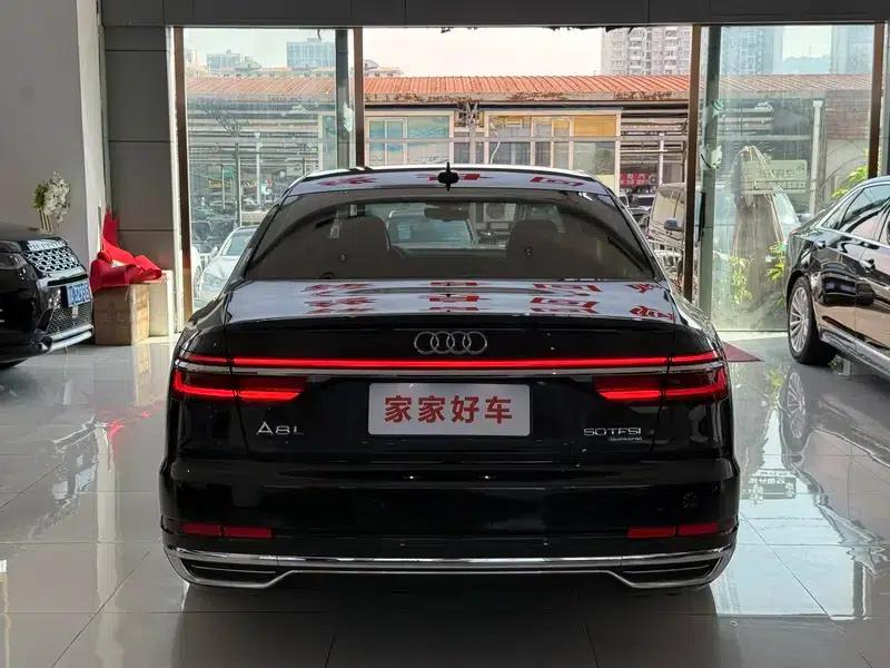 2021 Audi A8 A8L 50 TFSI quattro Comfort — миниатюра 4