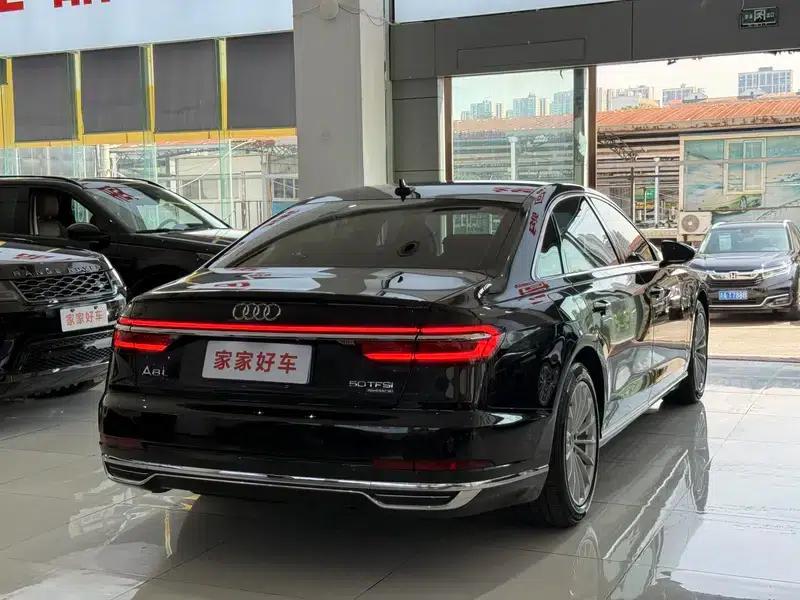 2021 Audi A8 A8L 50 TFSI quattro Comfort — миниатюра 5