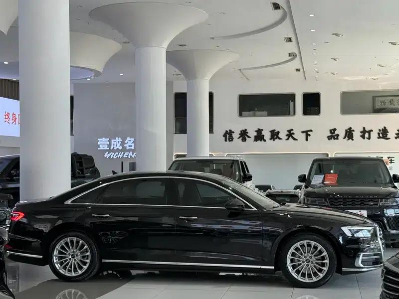 2021 Audi A8 A8L 50 TFSI quattro Comfort — миниатюра 6